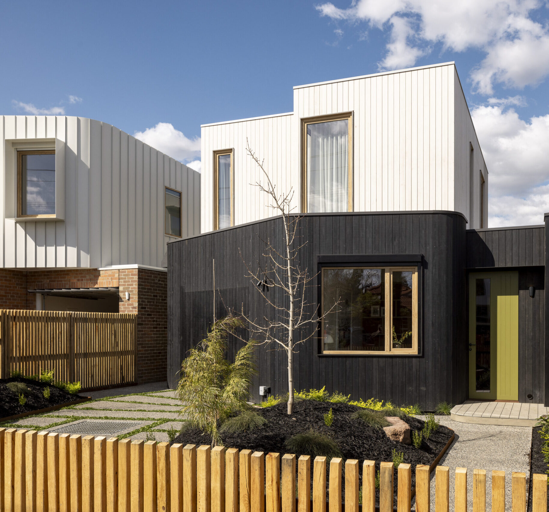 257 RATHMINES ST - FAIRFIELD