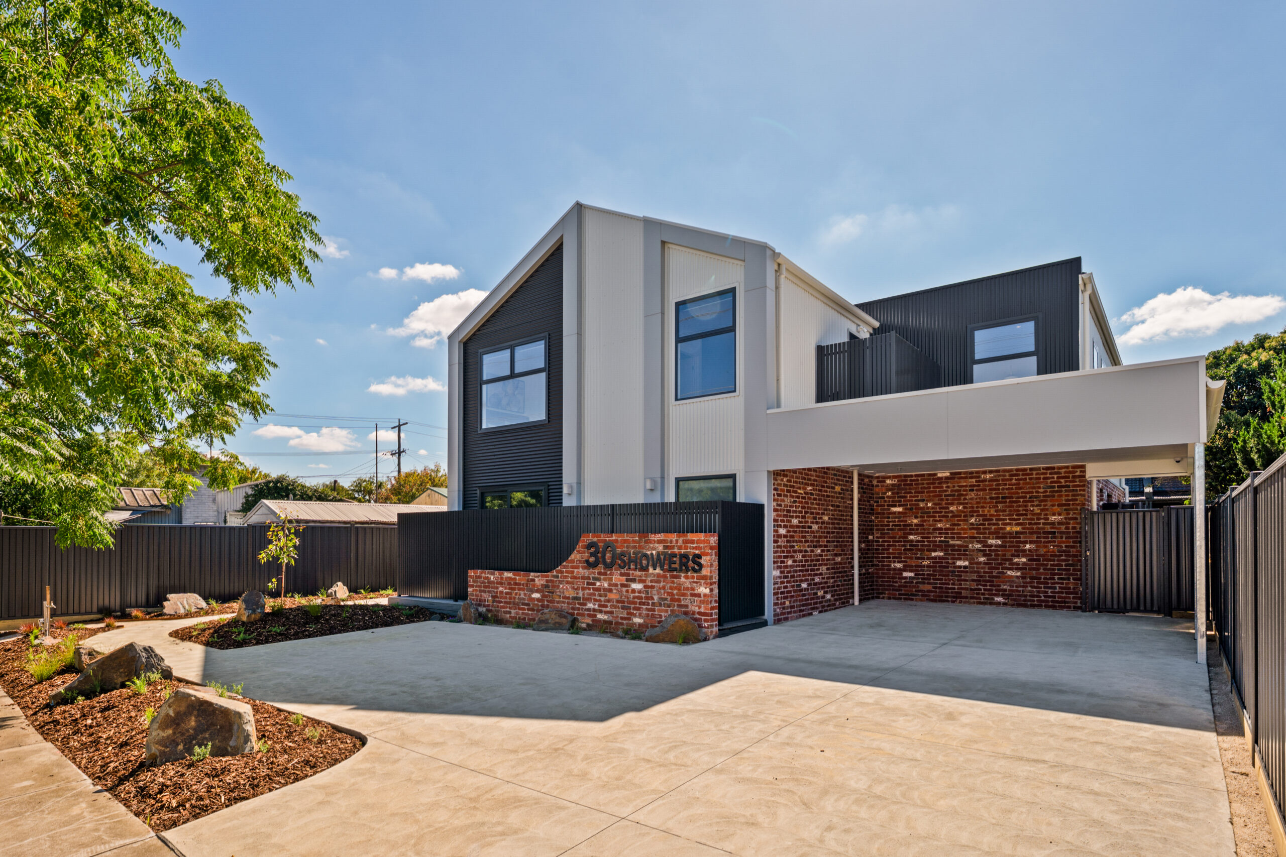 30 SHOWERS ST –BRAYBROOK